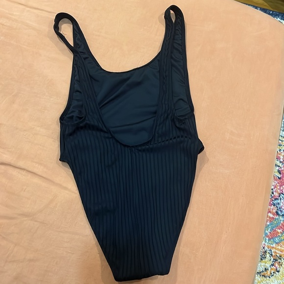 Top shop one piece - Picture 3 of 3